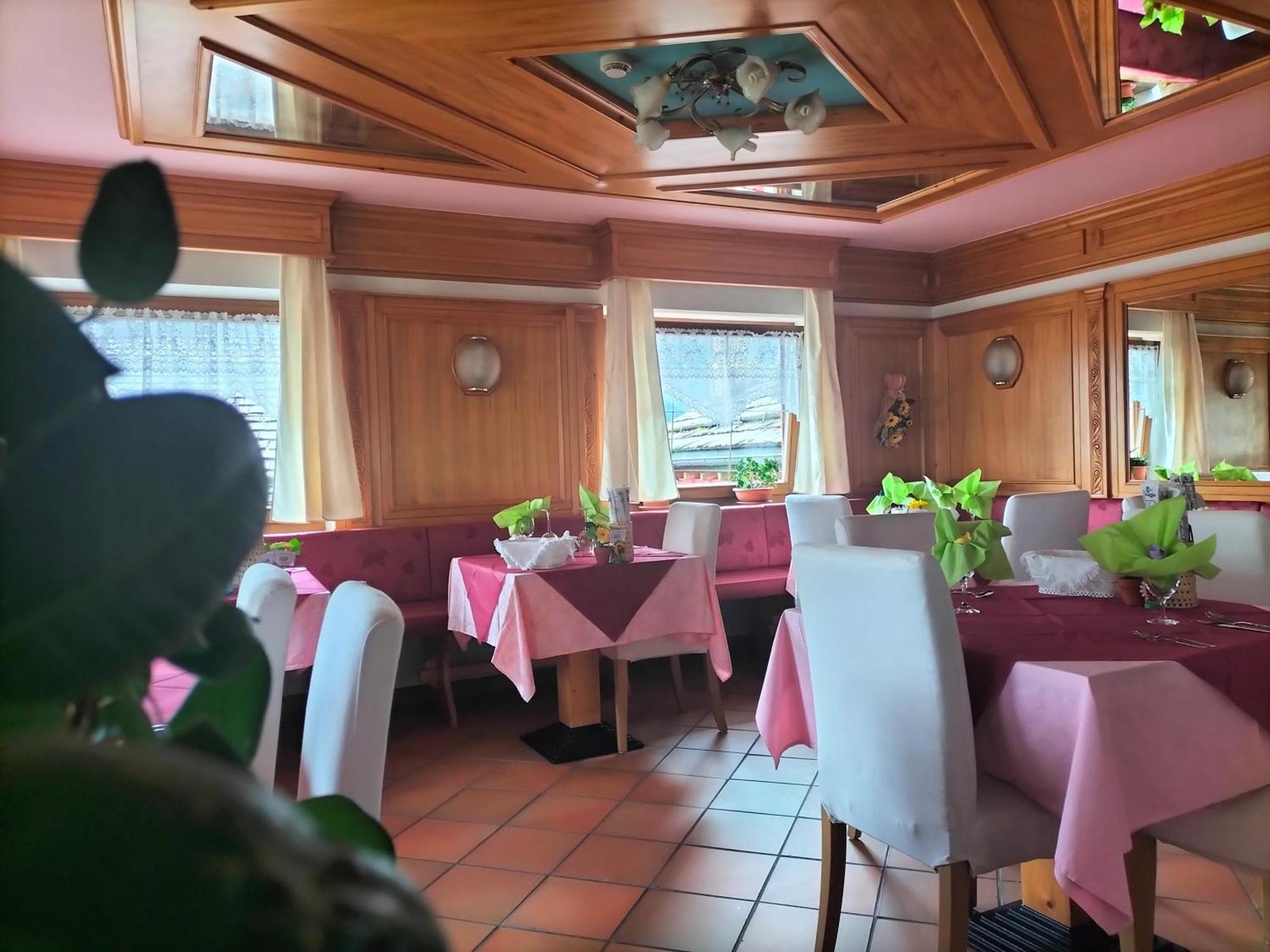 Hotel Vael Vigo di Fassa Esterno foto